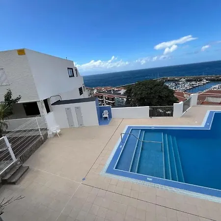 Marjon - The Views, Gigantes Acantilado de los Gigantes