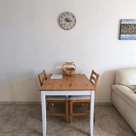 Marjon - The Views, Gigantes Apartamento