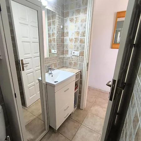 Marjon - The Views, Gigantes Acantilado de los Gigantes