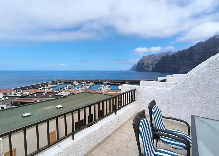 Marjon - The Views, Gigantes * Acantilado de los Gigantes